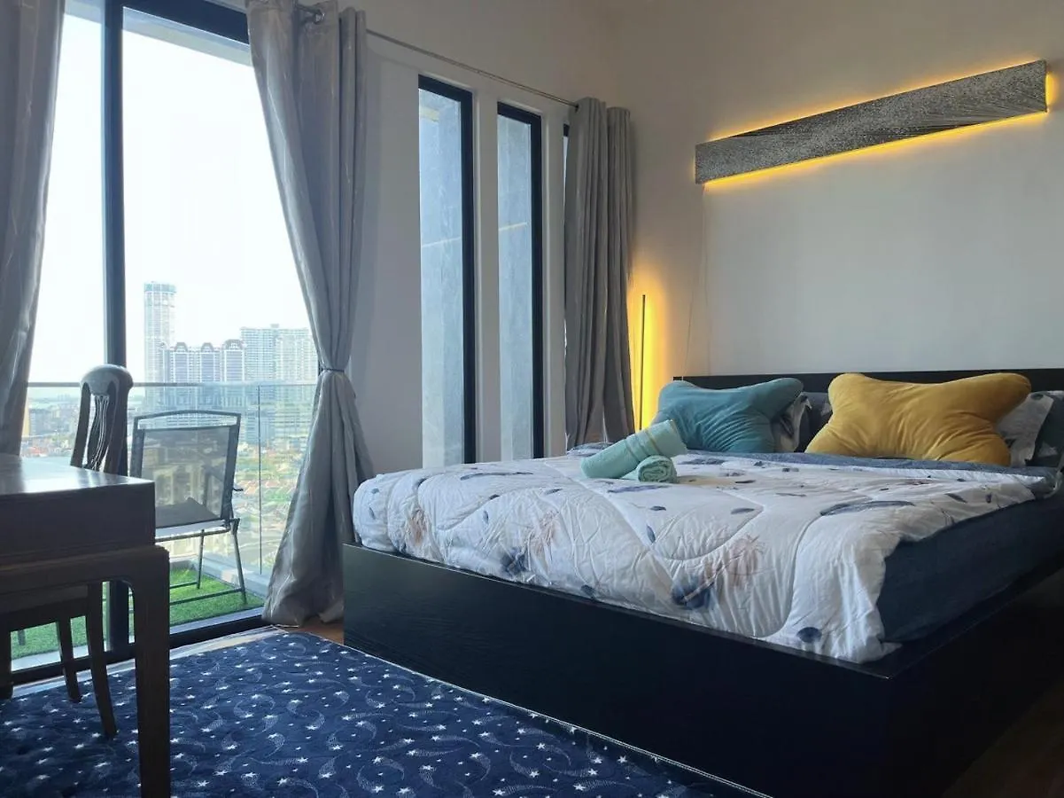 Beacon Executive Suite By Fantabulous Guest House George Town