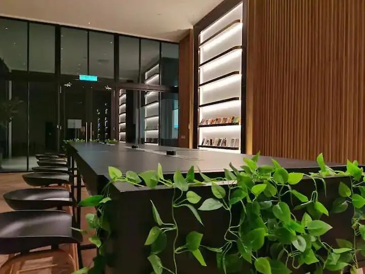 Apartment Beacon Executive Suite By Fantabulous Guest House George Town