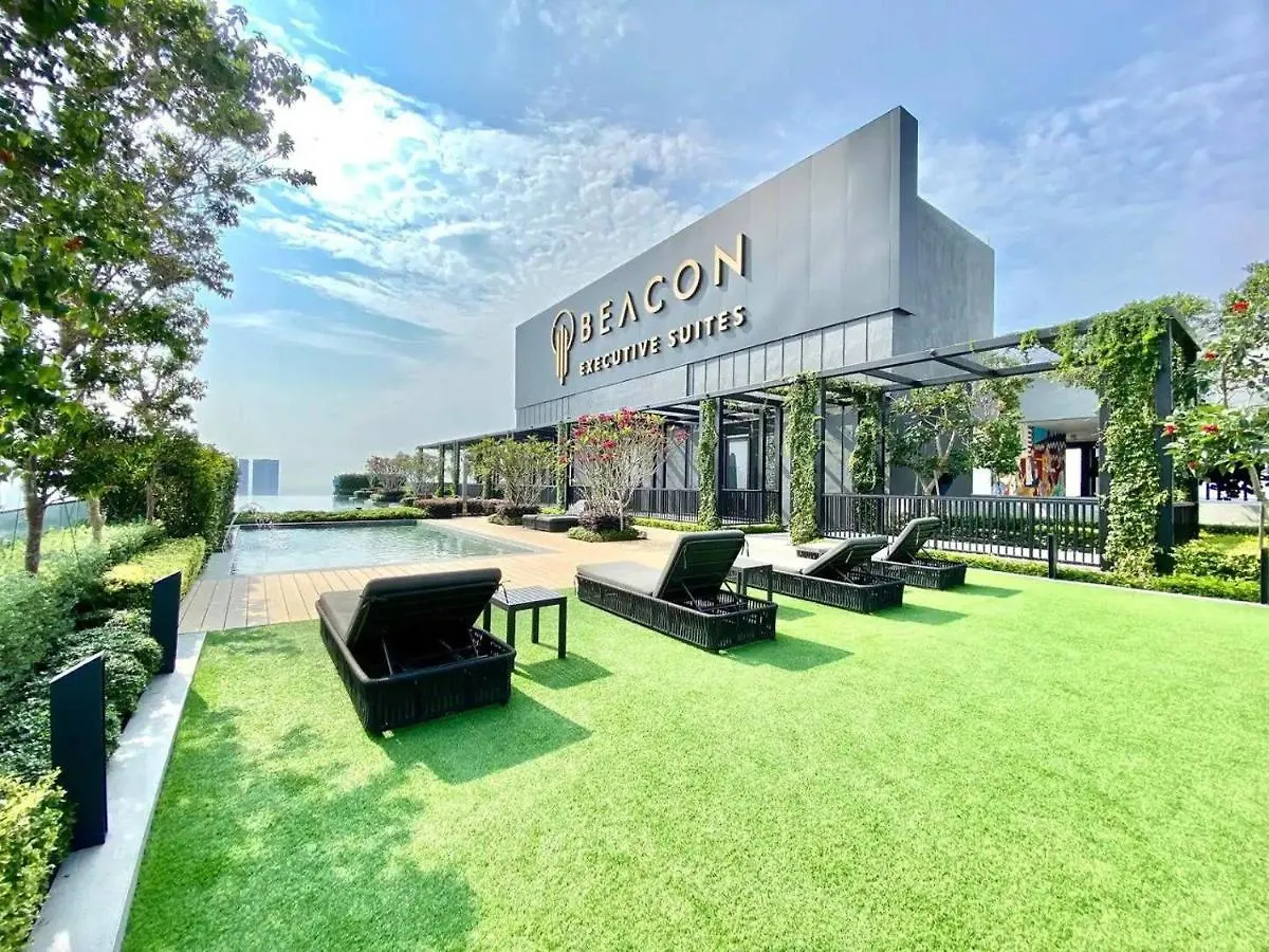 Beacon Executive Suite By Fantabulous Guest House George Town Apartment