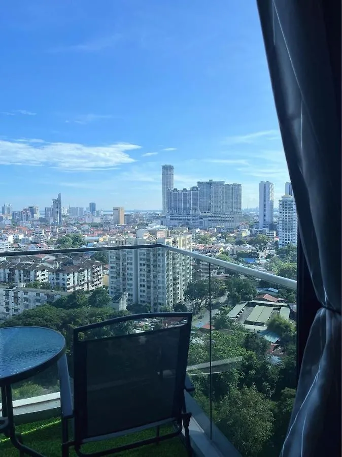 Apartment Beacon Executive Suite By Fantabulous Guest House George Town